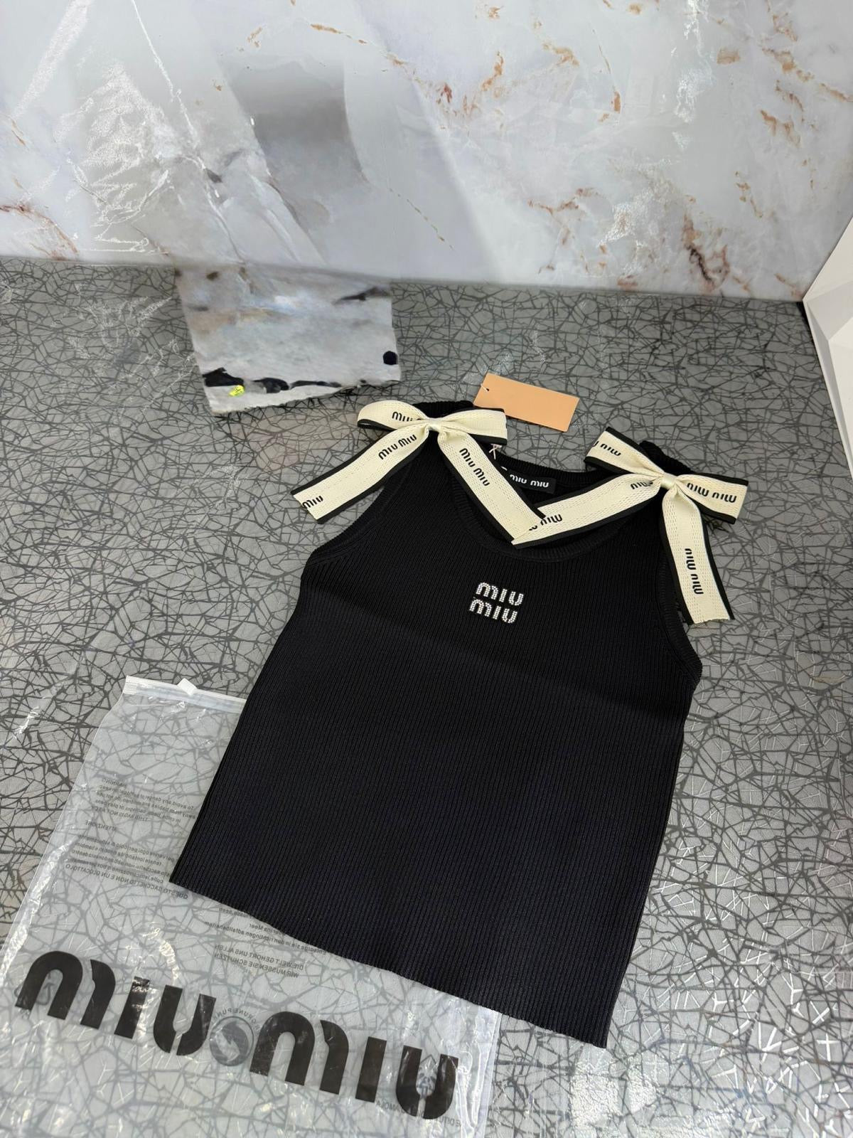 CANOTTA MIU MIU