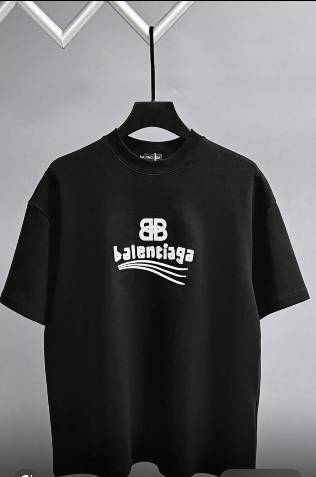 T-SHIRT BALENCIAGA