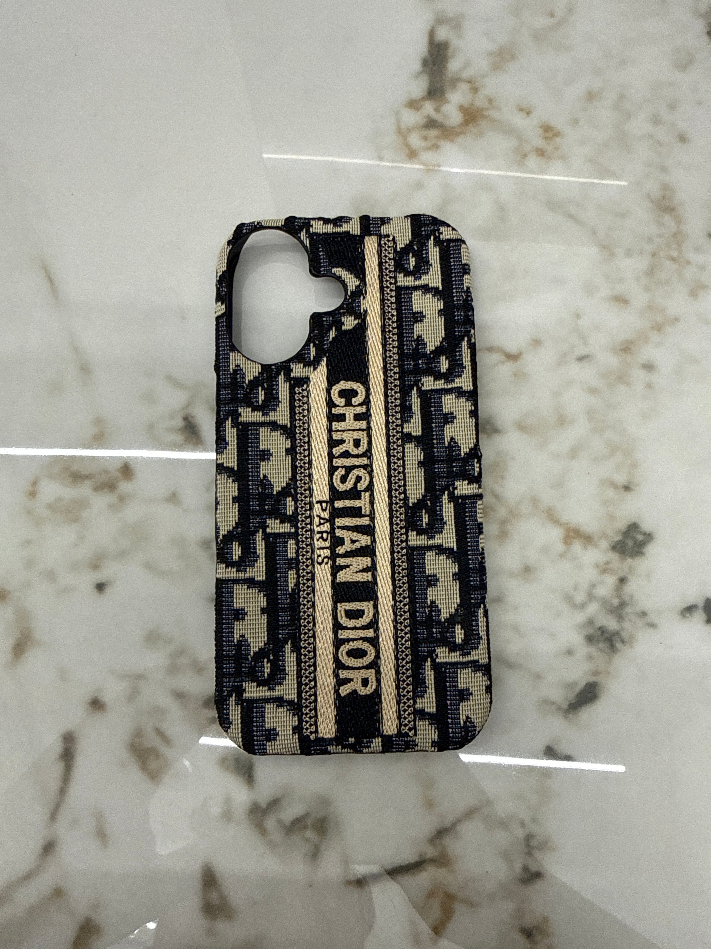 COVER DIOR IPHONE 17
