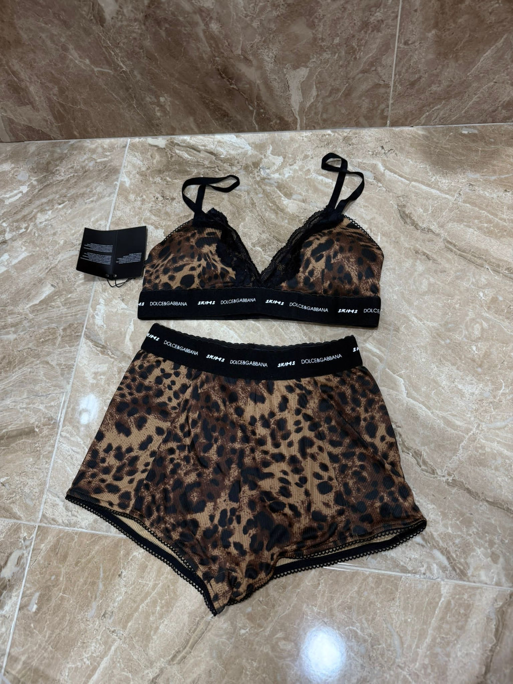 COMPLETO DOLCE GABBANA
