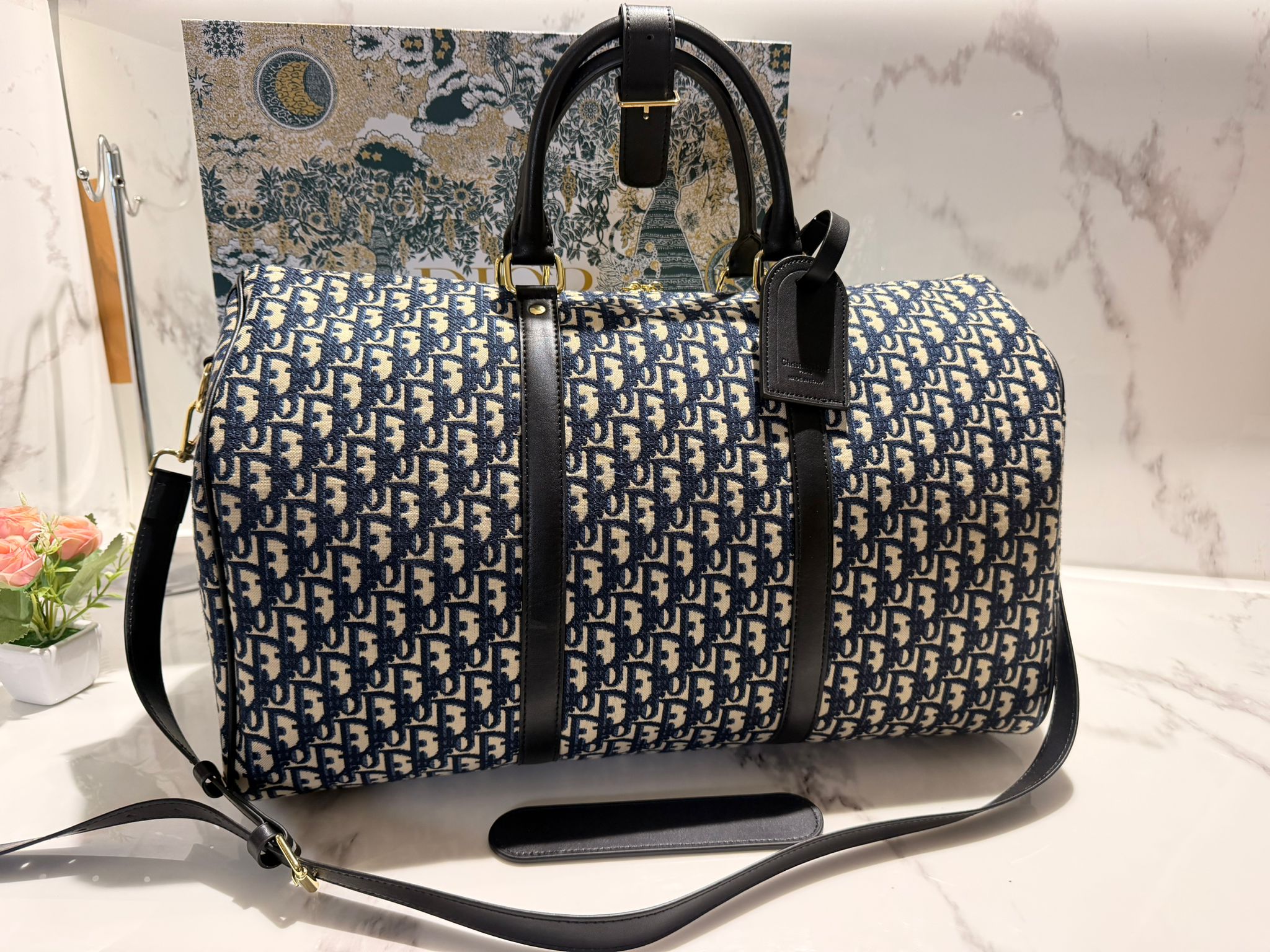 BORSONE DIOR