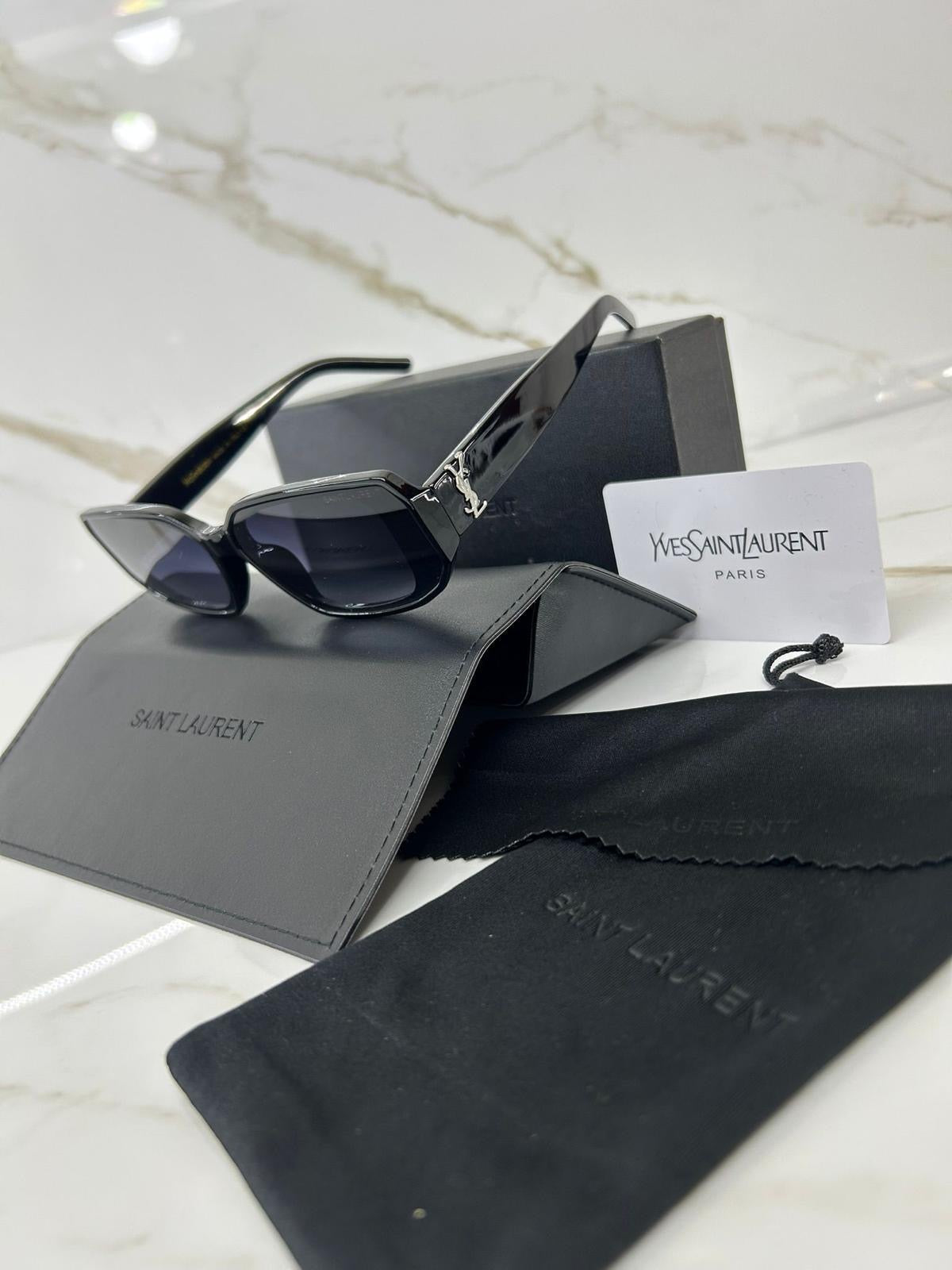 Occhiale yes SAINT LAURENT