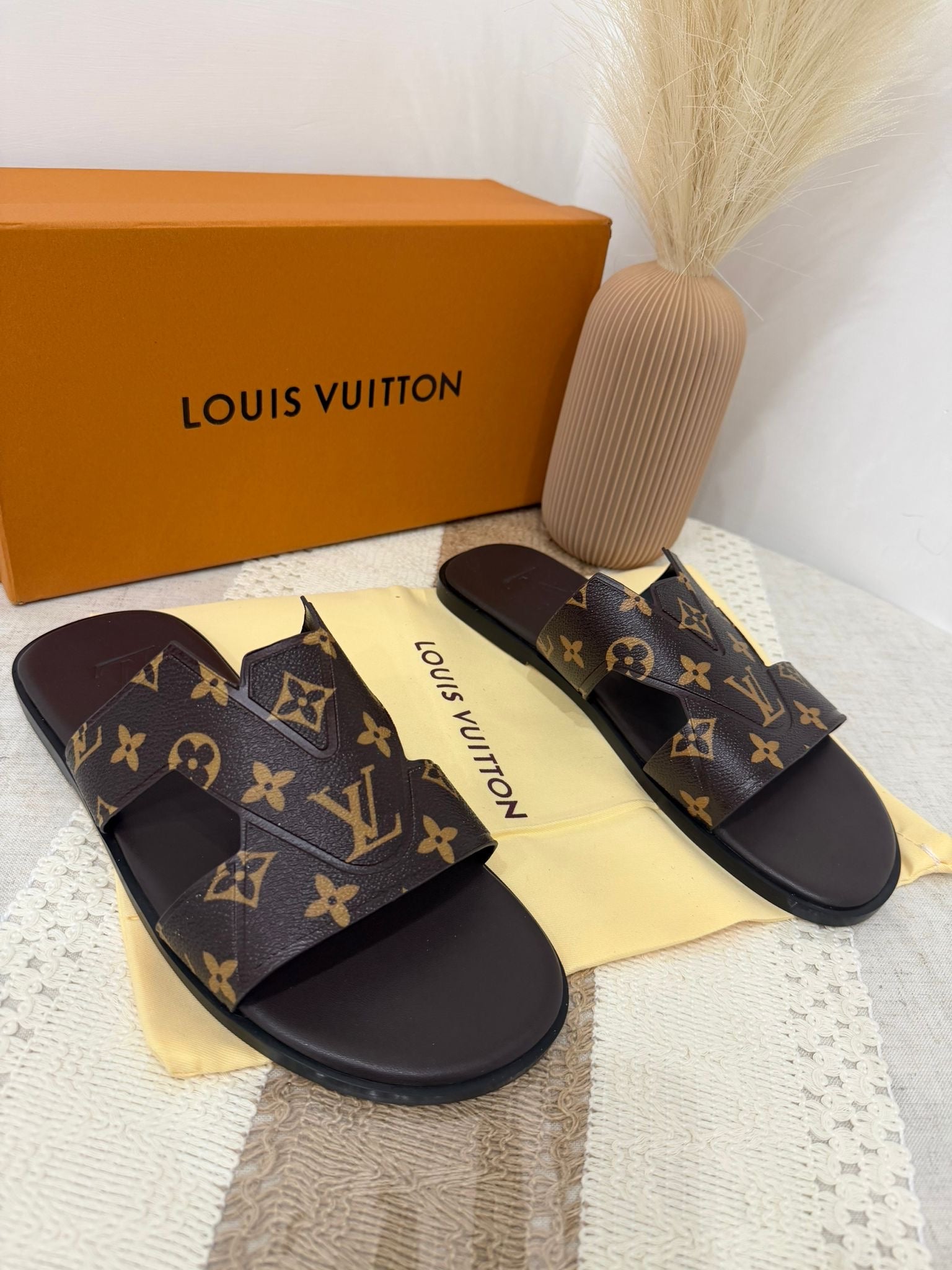 CIABATTE LOUIS VUITTON