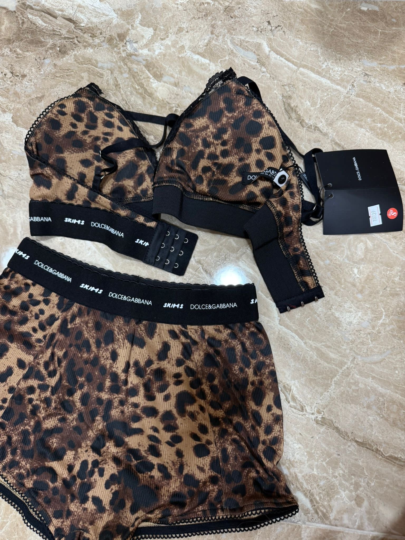 COMPLETO DOLCE GABBANA