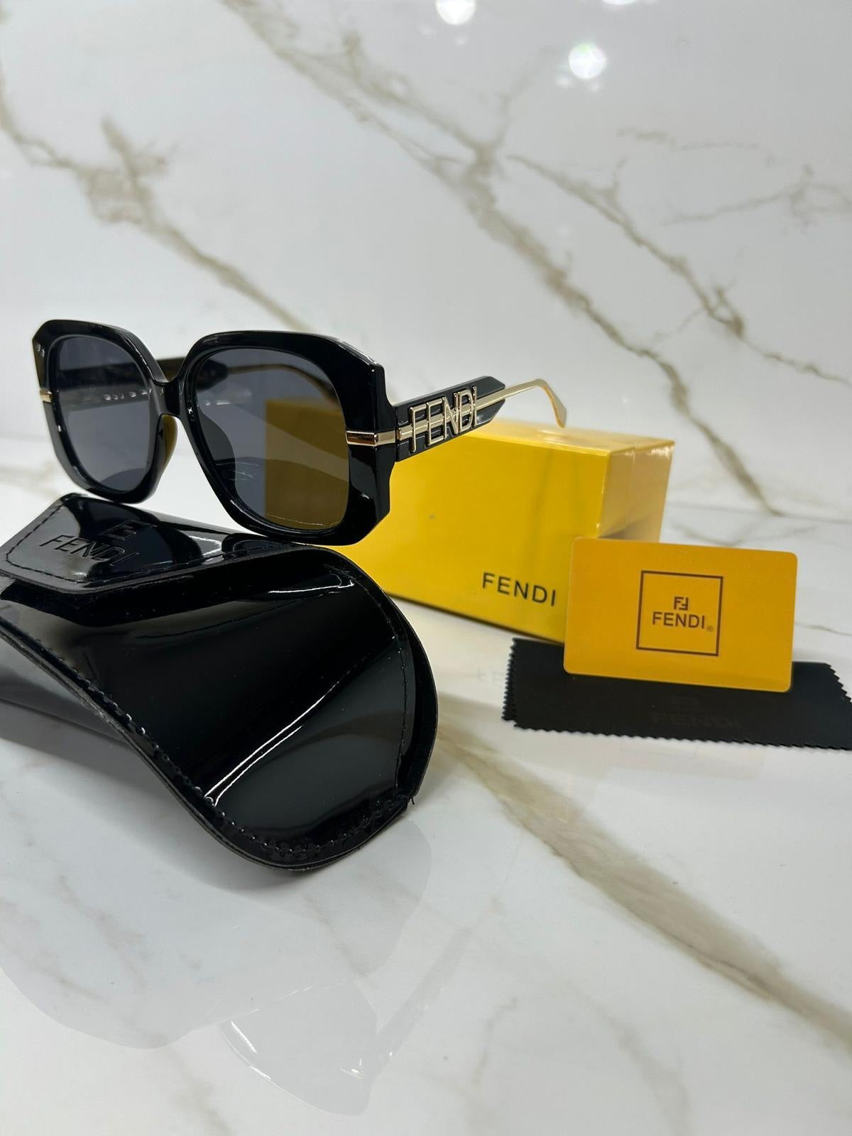 OCCHIALE FENDI