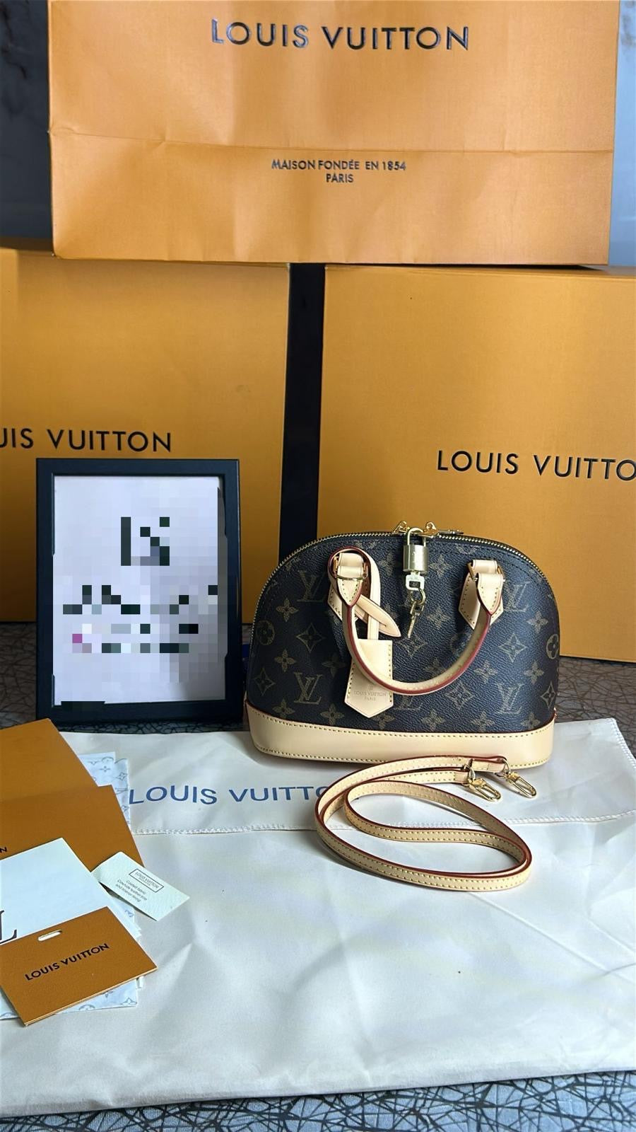 LOUIS VUITTON BORSA