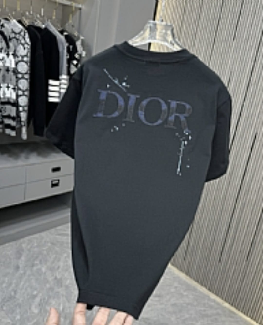 T-SHIRT DIOR